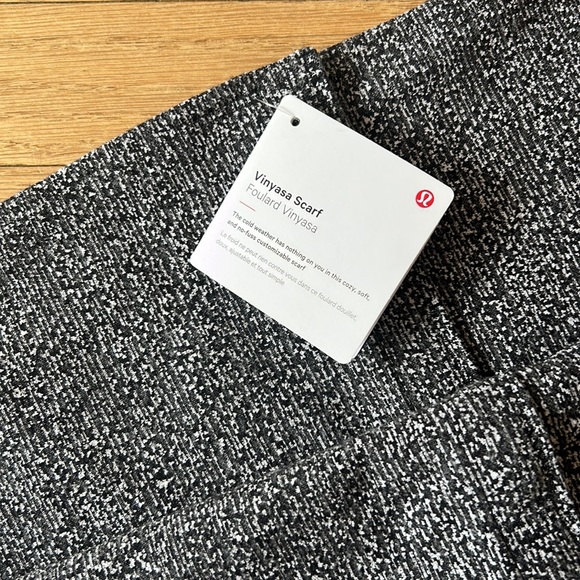 Lululemon Vinyasa Scarf - Picture 2 of 6